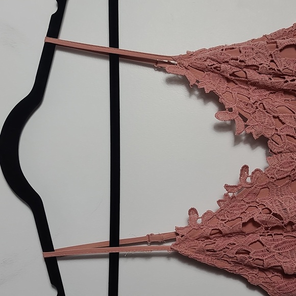 ASTR THE LABEL Pink Lace Midi Cocktail Dress Size Small - Picture 9 of 16